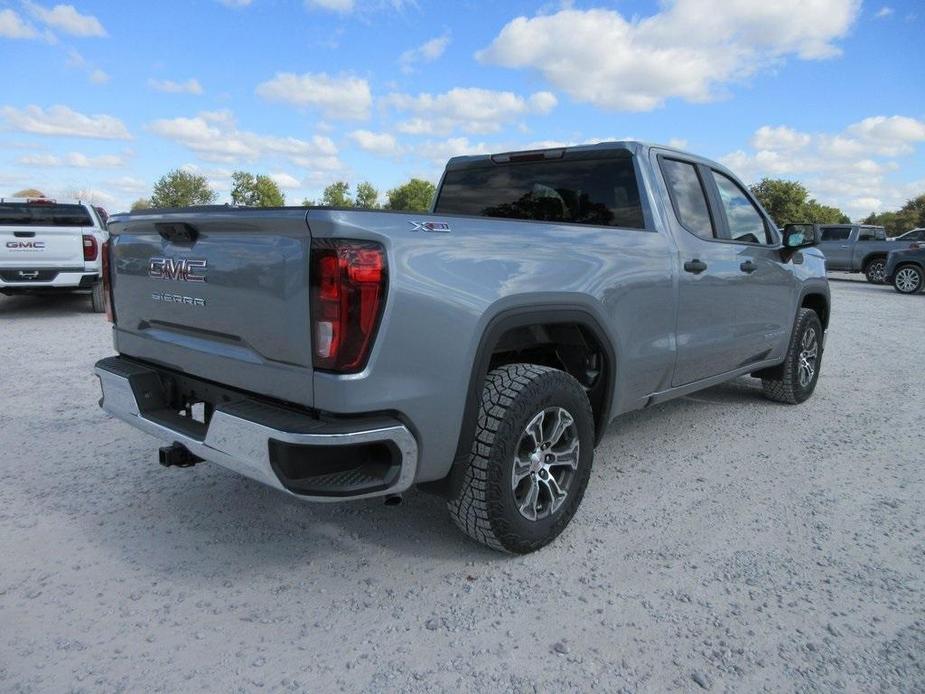 new 2025 GMC Sierra 1500 car, priced at $47,264