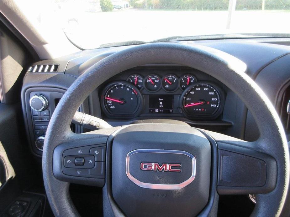 new 2025 GMC Sierra 1500 car, priced at $50,355