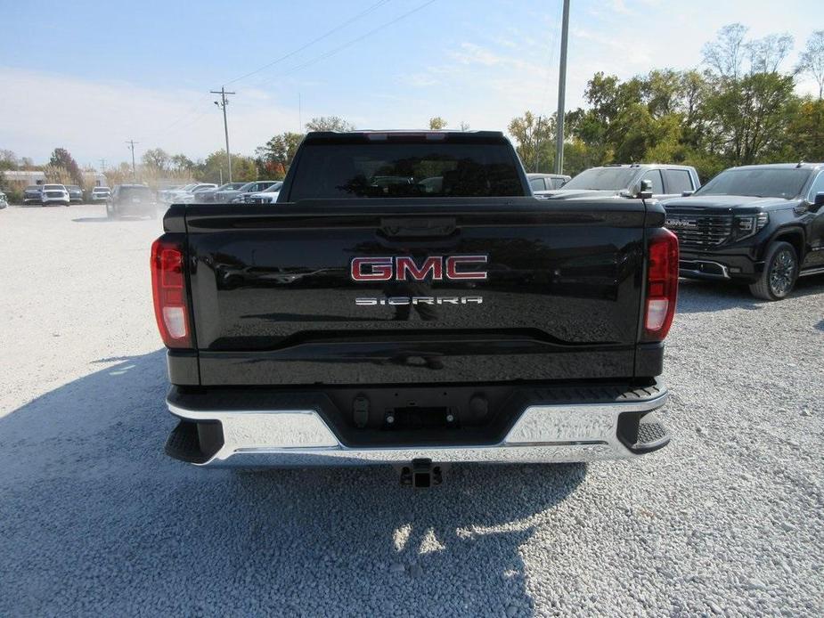 new 2025 GMC Sierra 1500 car, priced at $43,206