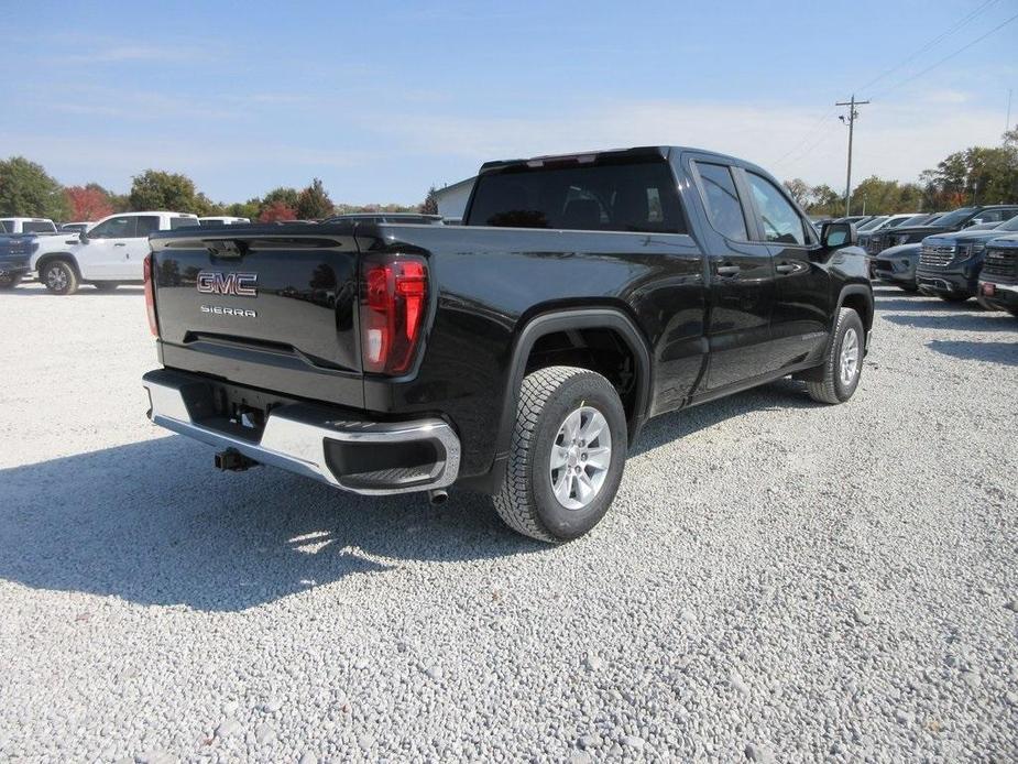 new 2025 GMC Sierra 1500 car, priced at $43,206