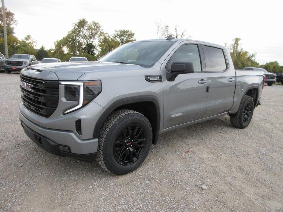 new 2025 GMC Sierra 1500 car, priced at $55,378