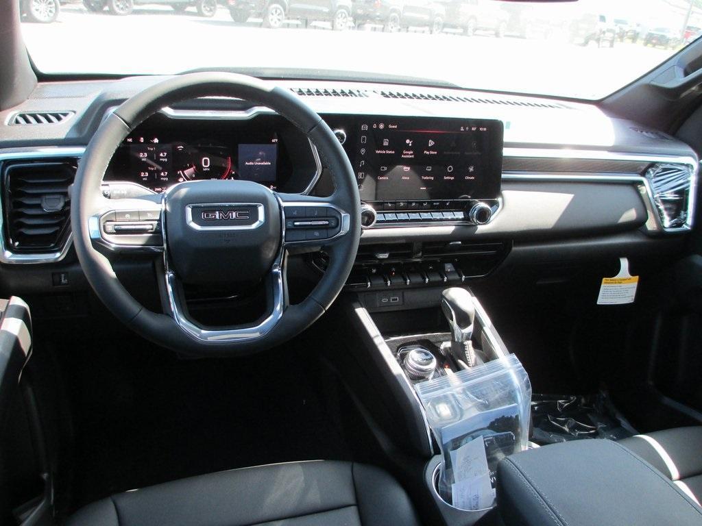 new 2025 GMC Canyon car, priced at $46,819
