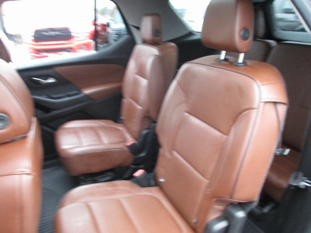 used 2018 Chevrolet Traverse car, priced at $16,995