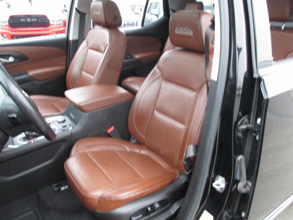 used 2018 Chevrolet Traverse car, priced at $16,995