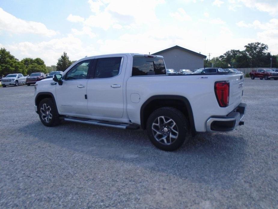 new 2024 GMC Sierra 1500 car, priced at $57,433