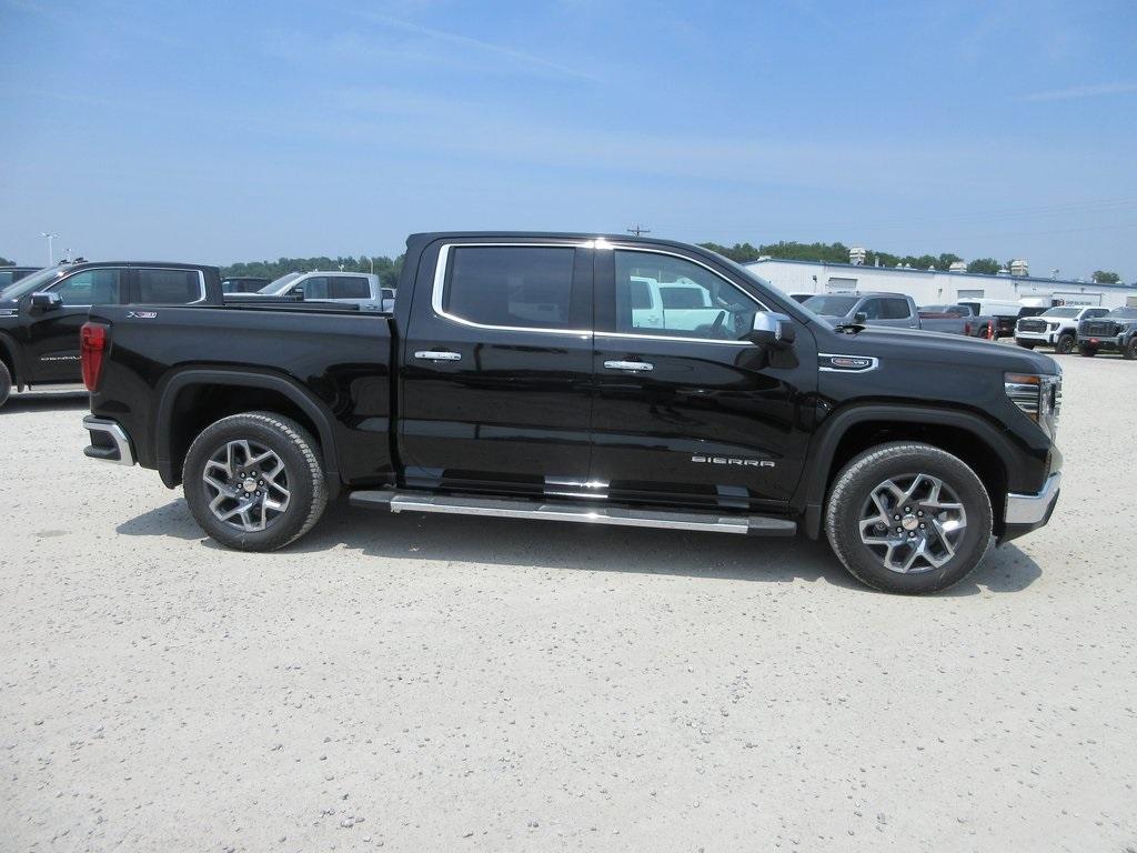 new 2025 GMC Sierra 1500 car, priced at $61,674