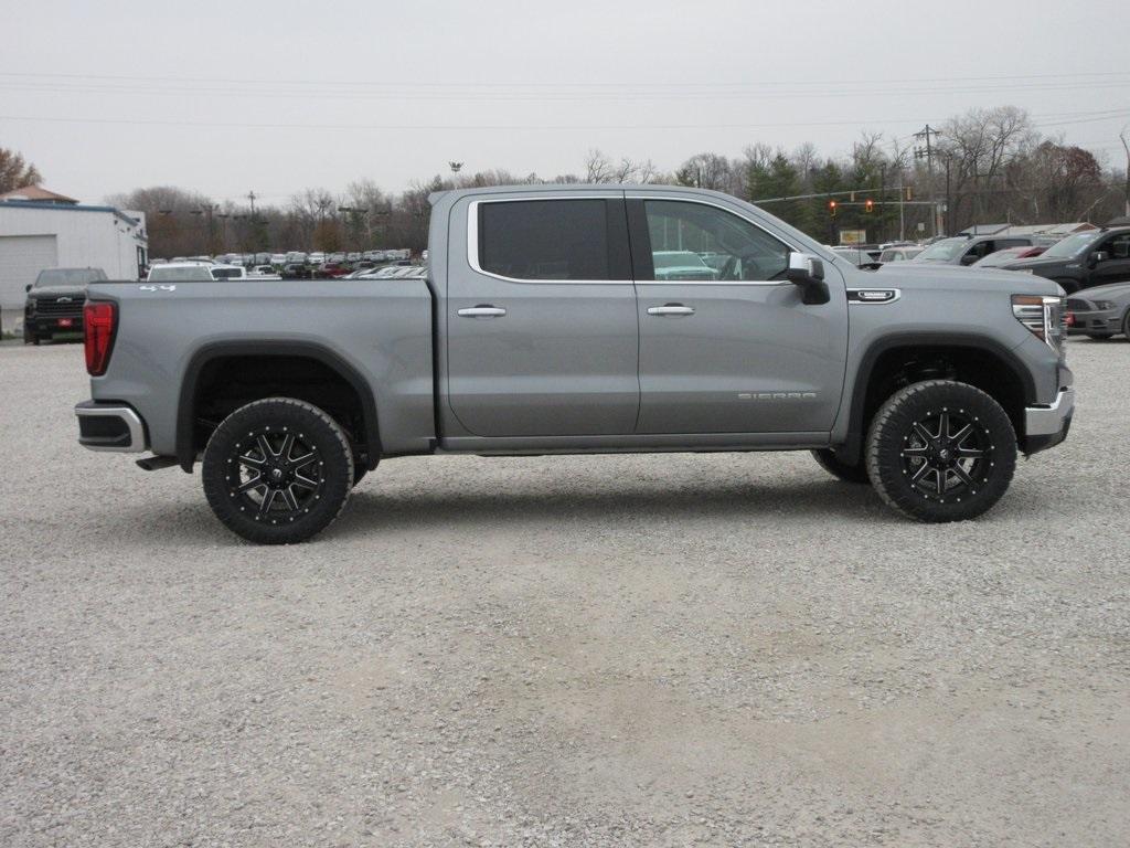 new 2025 GMC Sierra 1500 car, priced at $61,621