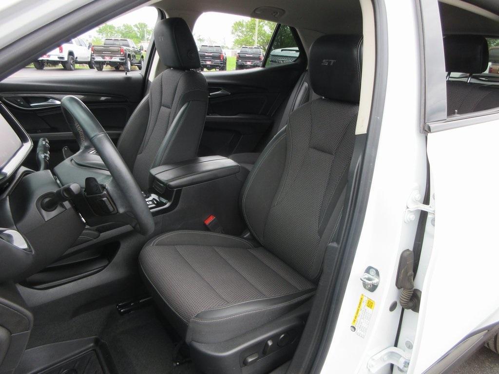 used 2022 Buick Envision car, priced at $22,995