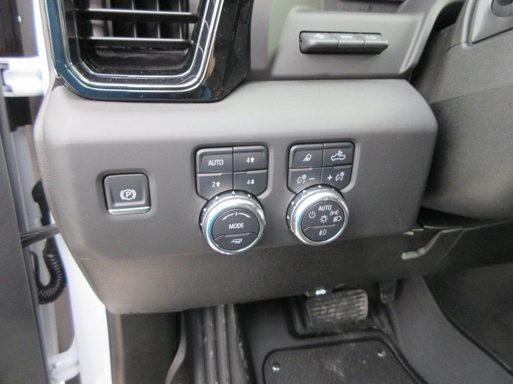 new 2025 GMC Sierra 2500 car, priced at $82,122