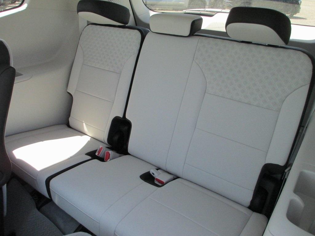 new 2025 GMC Acadia car, priced at $62,120