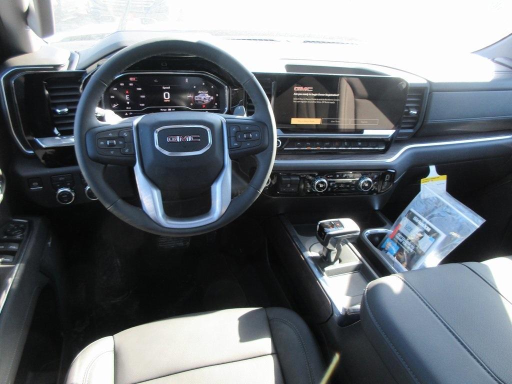 new 2025 GMC Sierra 1500 car, priced at $60,470