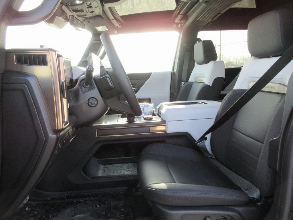 new 2025 GMC HUMMER EV Pickup car, priced at $119,780