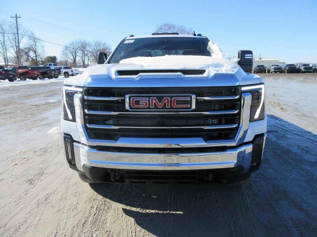 new 2025 GMC Sierra 2500 car, priced at $65,926