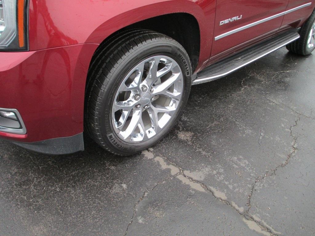 used 2019 GMC Yukon car, priced at $37,995