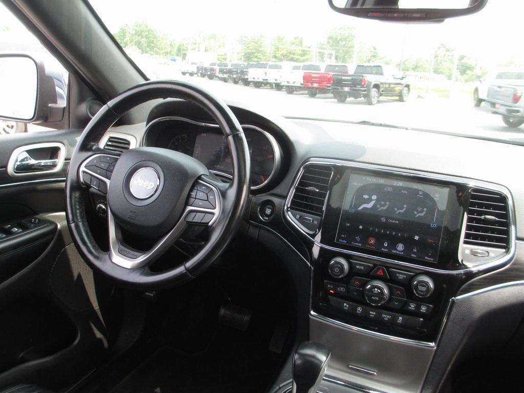 used 2020 Jeep Grand Cherokee car, priced at $19,995