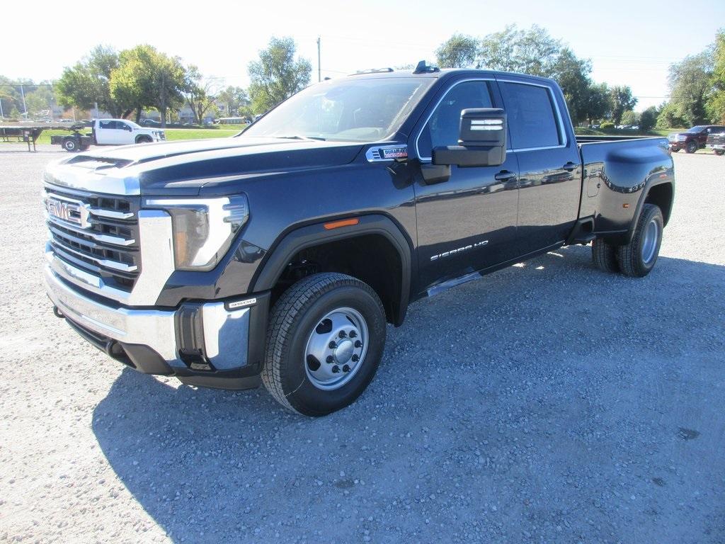 new 2026 GMC Sierra 3500 car, priced at $70,503