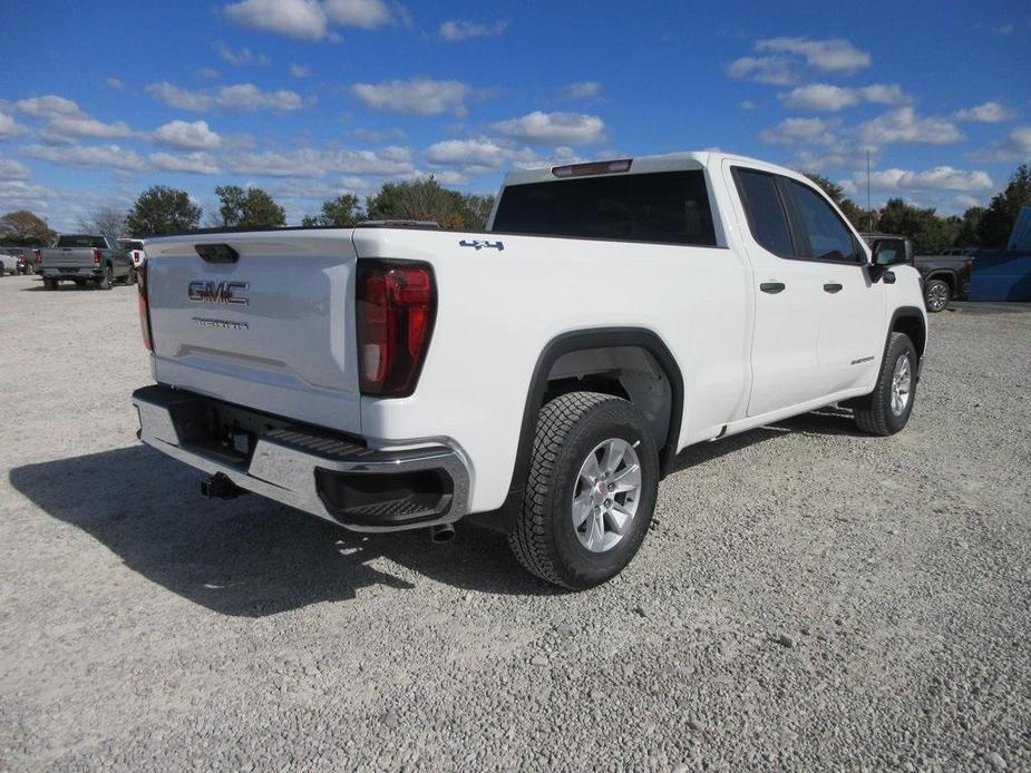 new 2025 GMC Sierra 1500 car, priced at $42,069