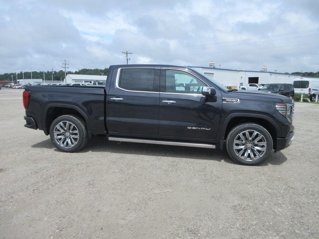 new 2025 GMC Sierra 1500 car, priced at $66,912