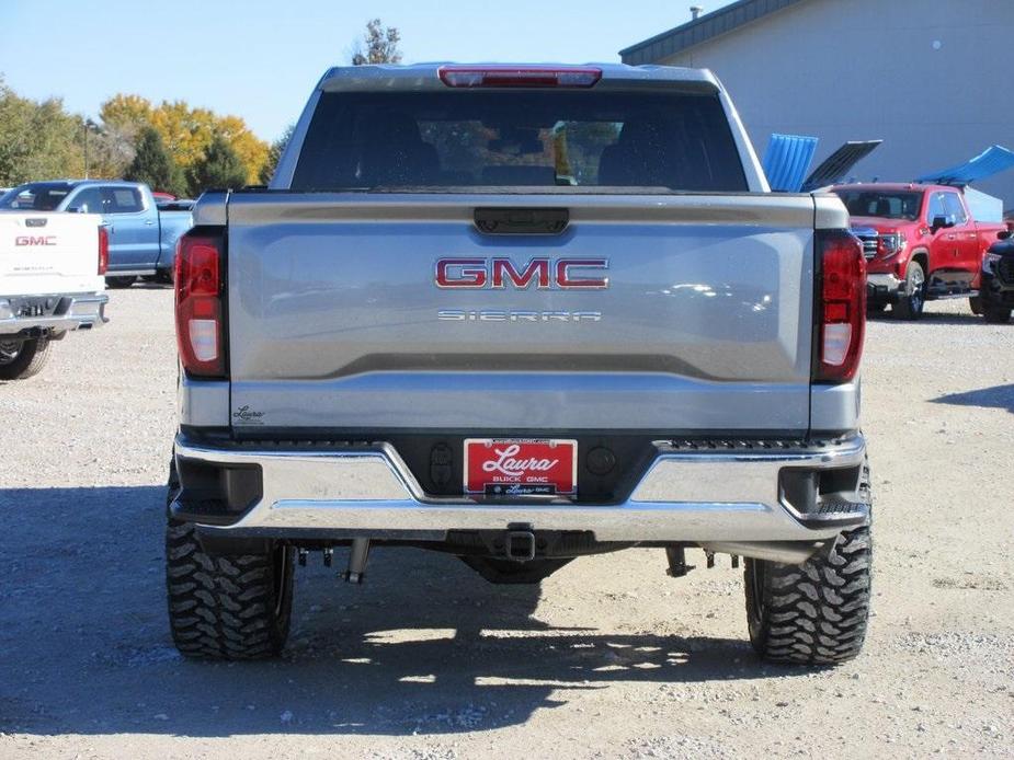 new 2024 GMC Sierra 1500 car, priced at $46,139