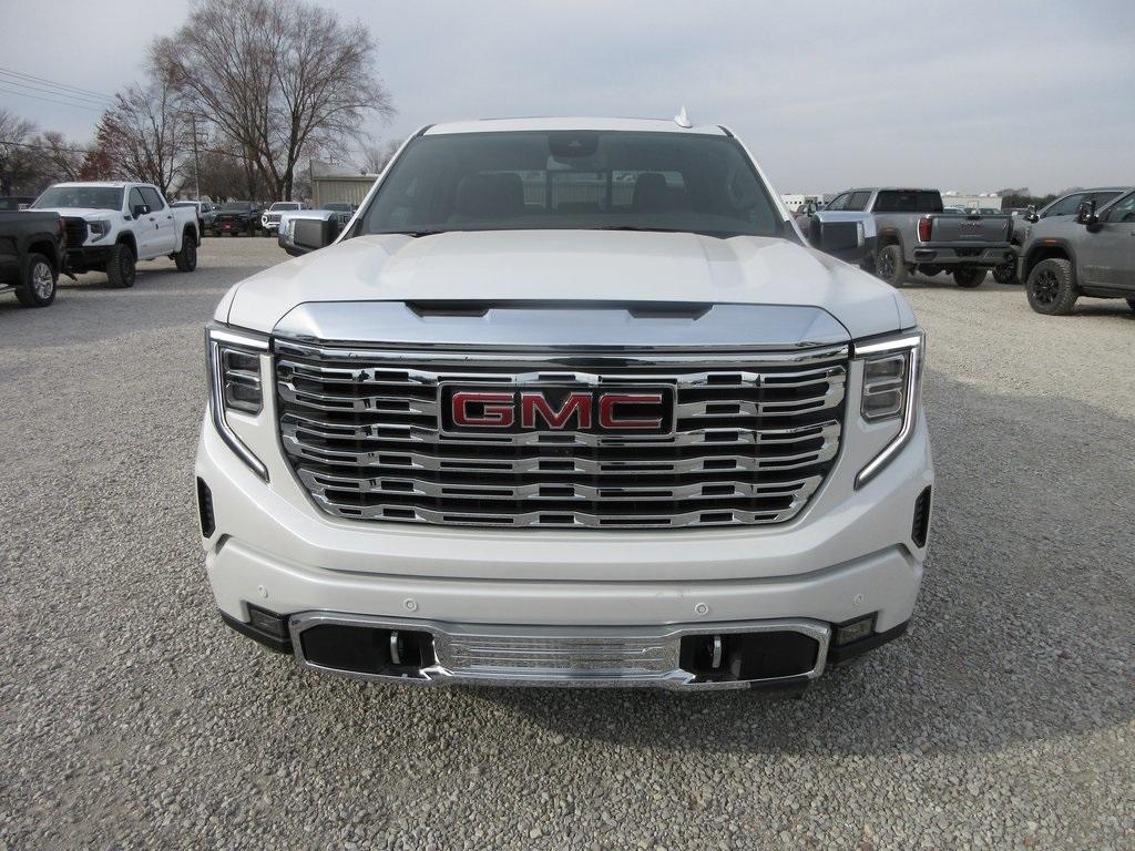 new 2025 GMC Sierra 1500 car, priced at $66,085