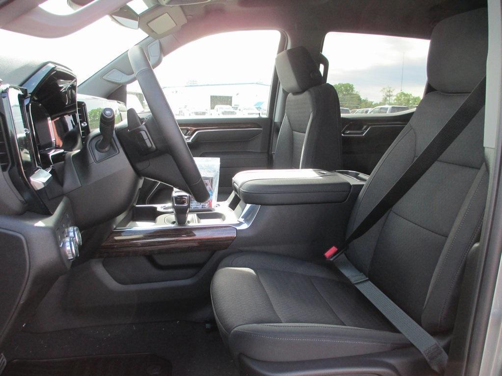 new 2025 GMC Sierra 1500 car