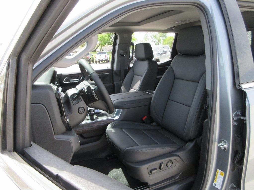 new 2025 GMC Sierra 1500 car, priced at $60,151