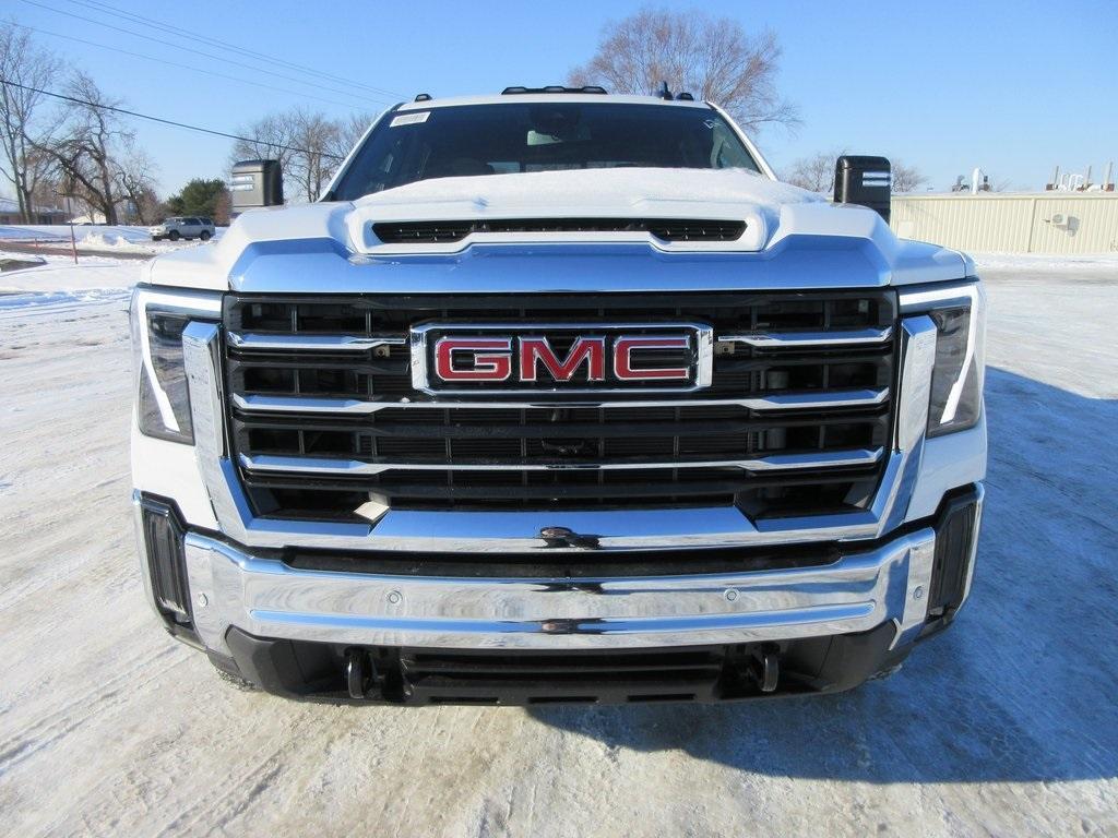 new 2025 GMC Sierra 2500 car, priced at $62,064