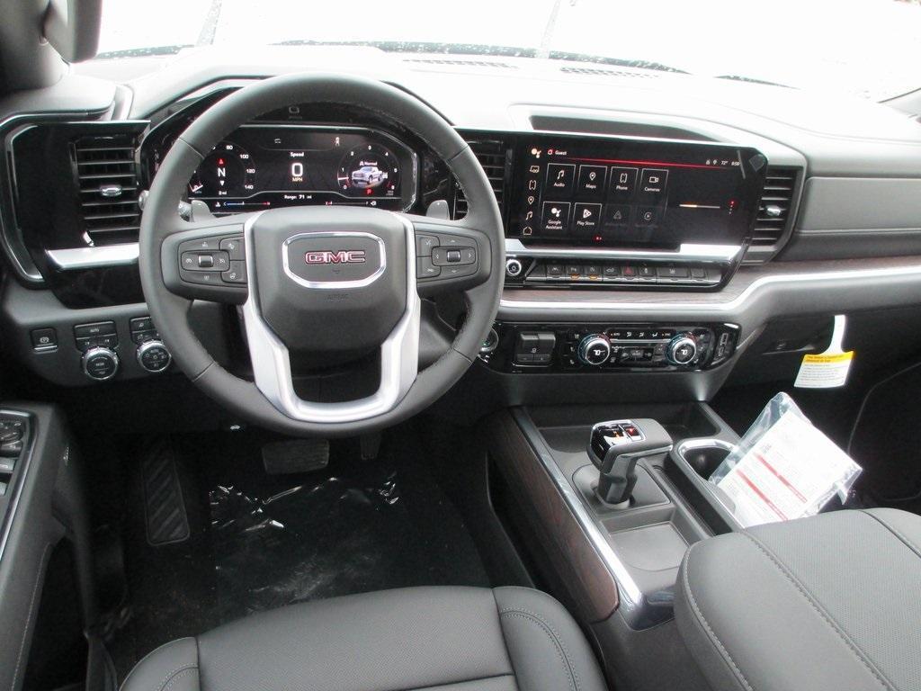 new 2025 GMC Sierra 1500 car, priced at $60,651
