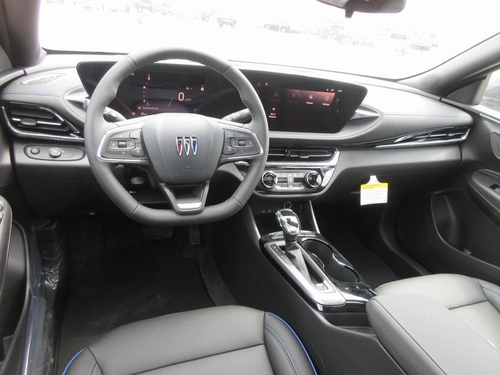 new 2025 Buick Envista car, priced at $28,172