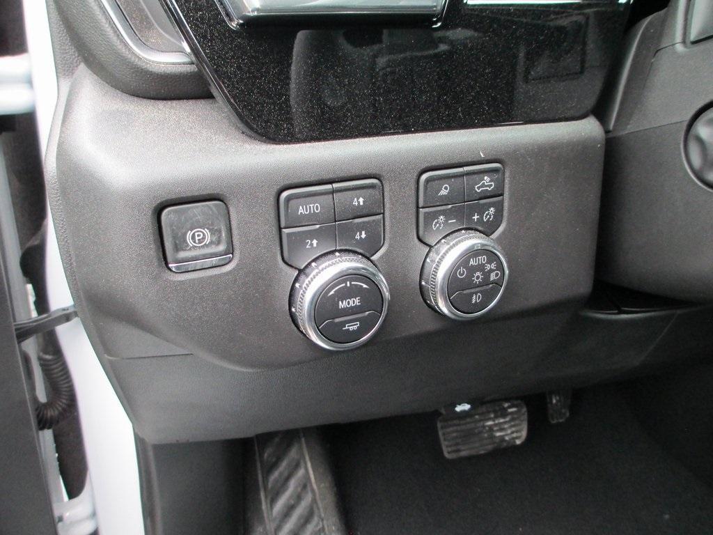 new 2025 GMC Sierra 1500 car, priced at $60,155