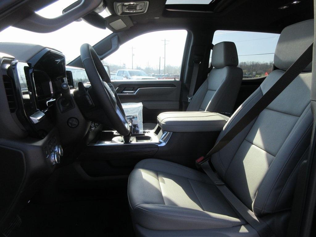 new 2025 GMC Sierra 1500 car, priced at $62,474