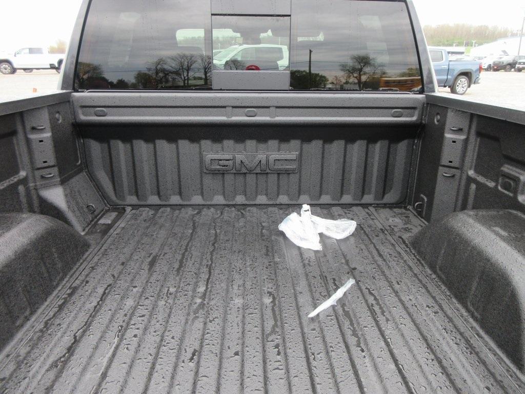 new 2025 GMC Sierra 1500 car, priced at $58,946