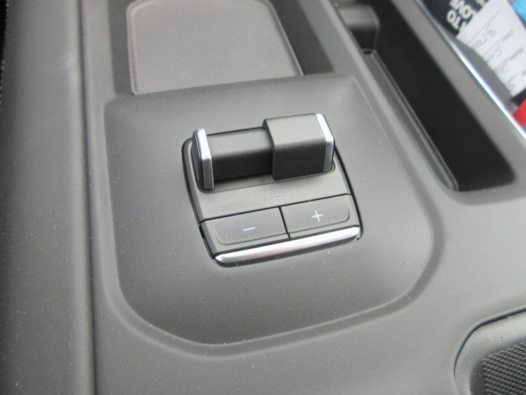 new 2025 GMC Sierra 3500 car, priced at $95,580