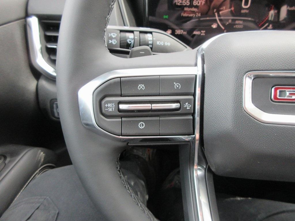 new 2025 GMC Terrain car, priced at $33,342