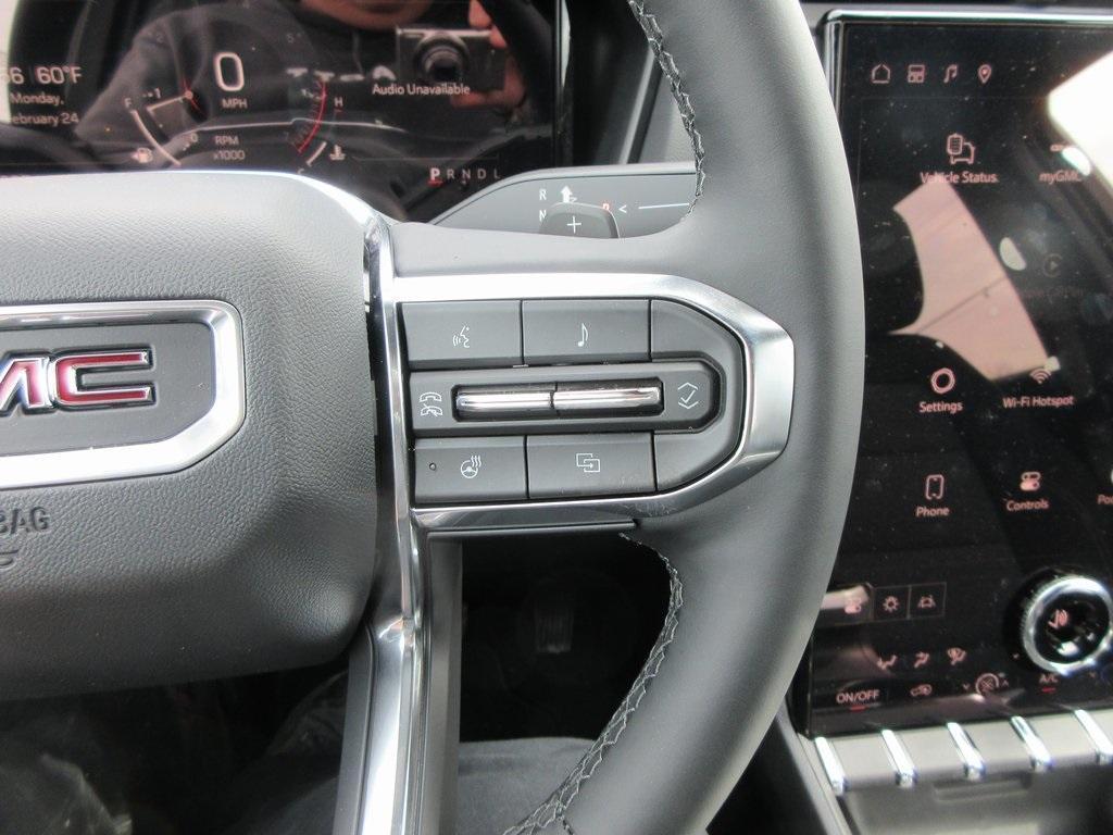 new 2025 GMC Terrain car, priced at $33,342