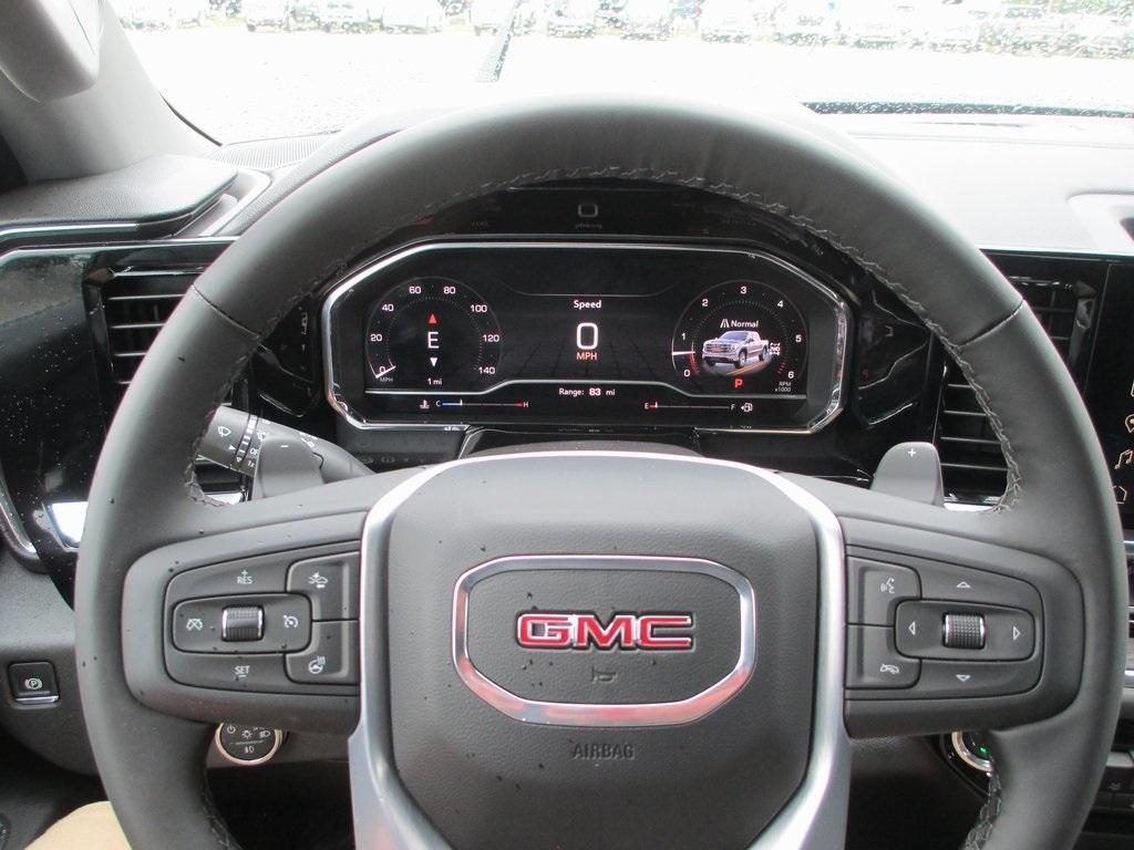 new 2025 GMC Sierra 1500 car, priced at $57,028
