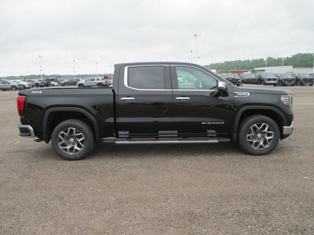 new 2025 GMC Sierra 1500 car, priced at $57,028