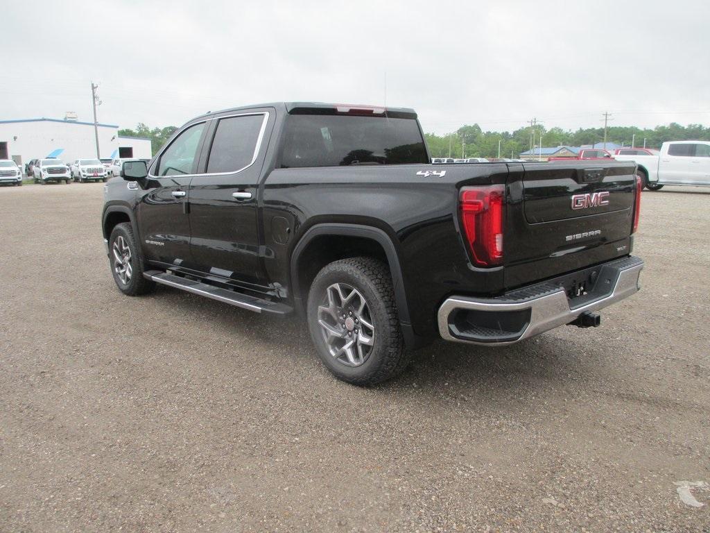 new 2025 GMC Sierra 1500 car, priced at $57,028