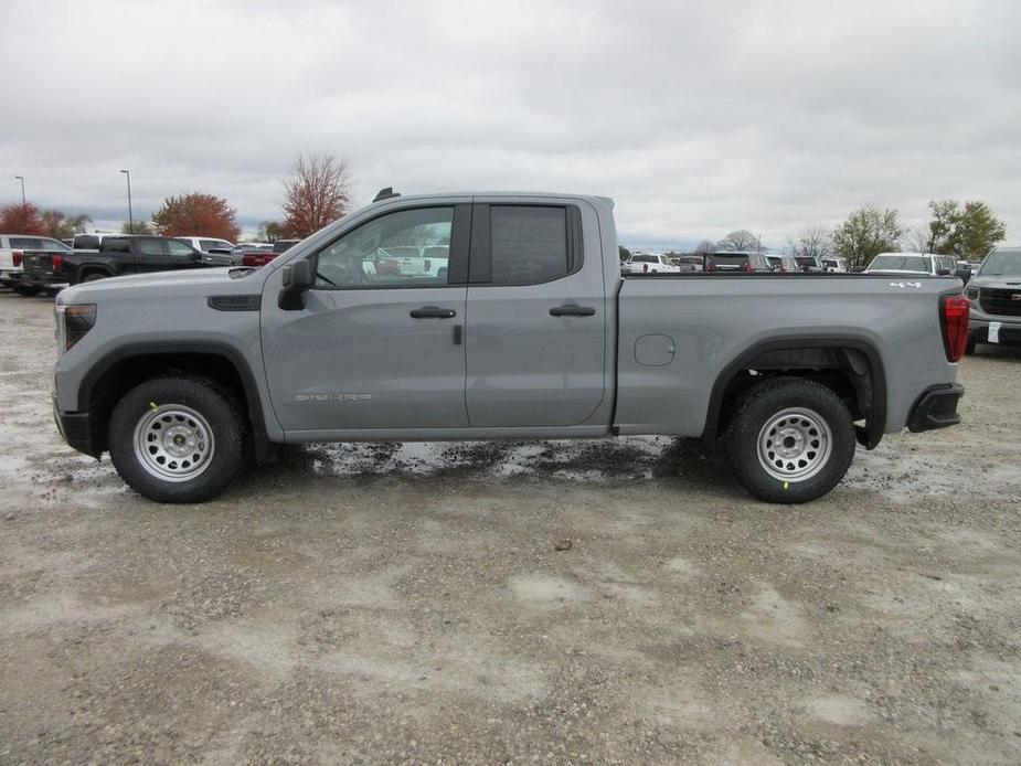 new 2025 GMC Sierra 1500 car, priced at $45,941