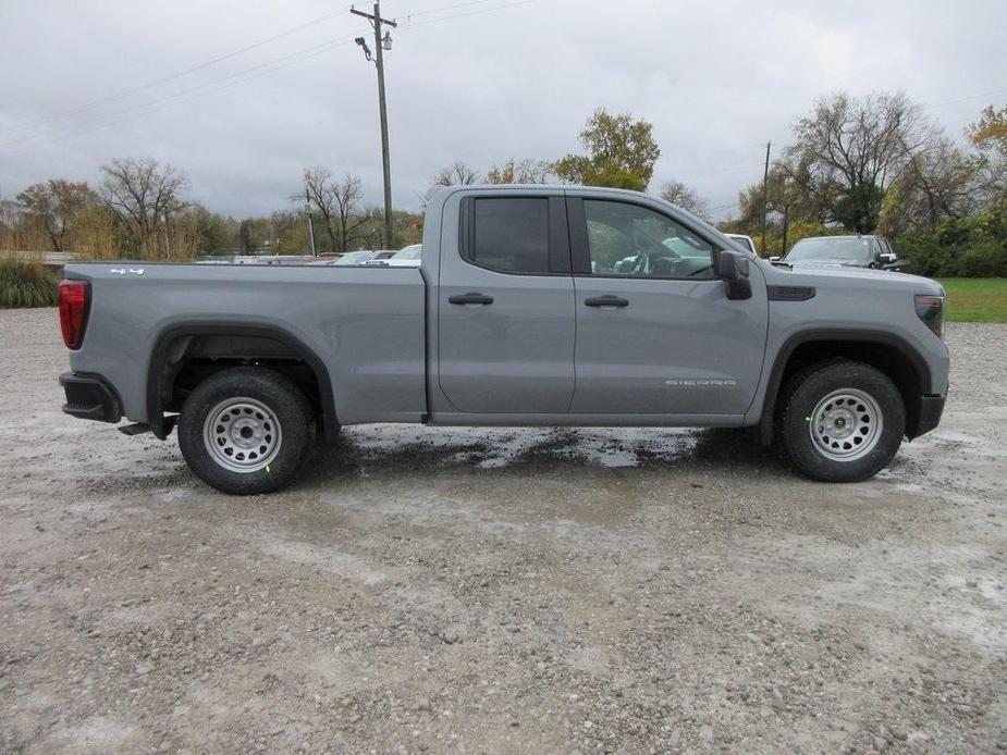 new 2025 GMC Sierra 1500 car, priced at $45,941