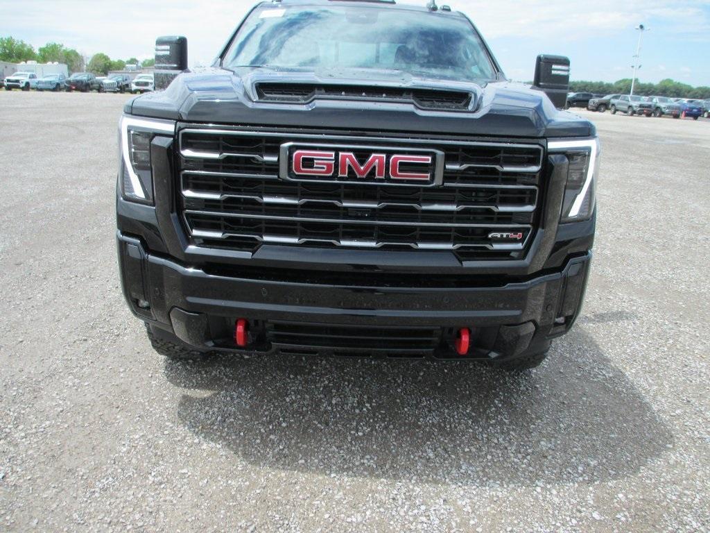 new 2025 GMC Sierra 2500 car, priced at $76,140