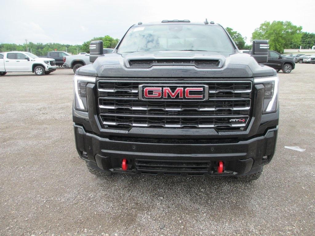 new 2025 GMC Sierra 2500 car, priced at $76,140