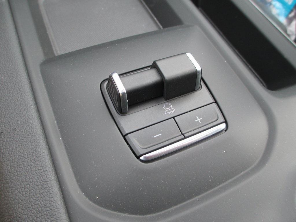 new 2025 GMC Sierra 2500 car, priced at $76,140