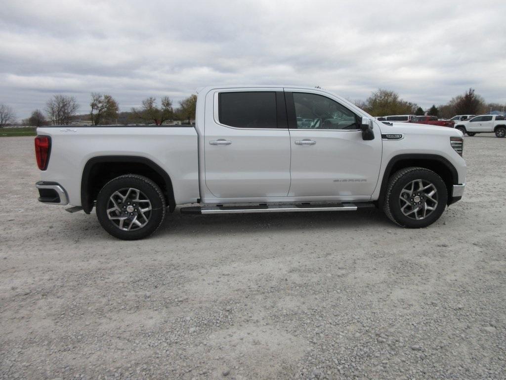 new 2025 GMC Sierra 1500 car, priced at $59,978