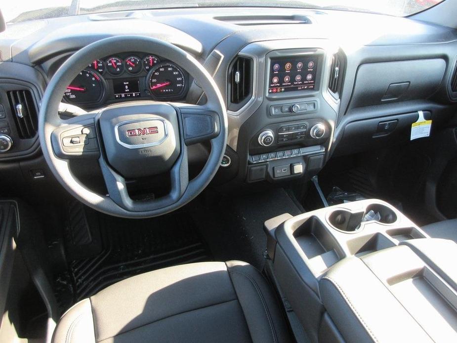 new 2025 GMC Sierra 1500 car, priced at $45,242