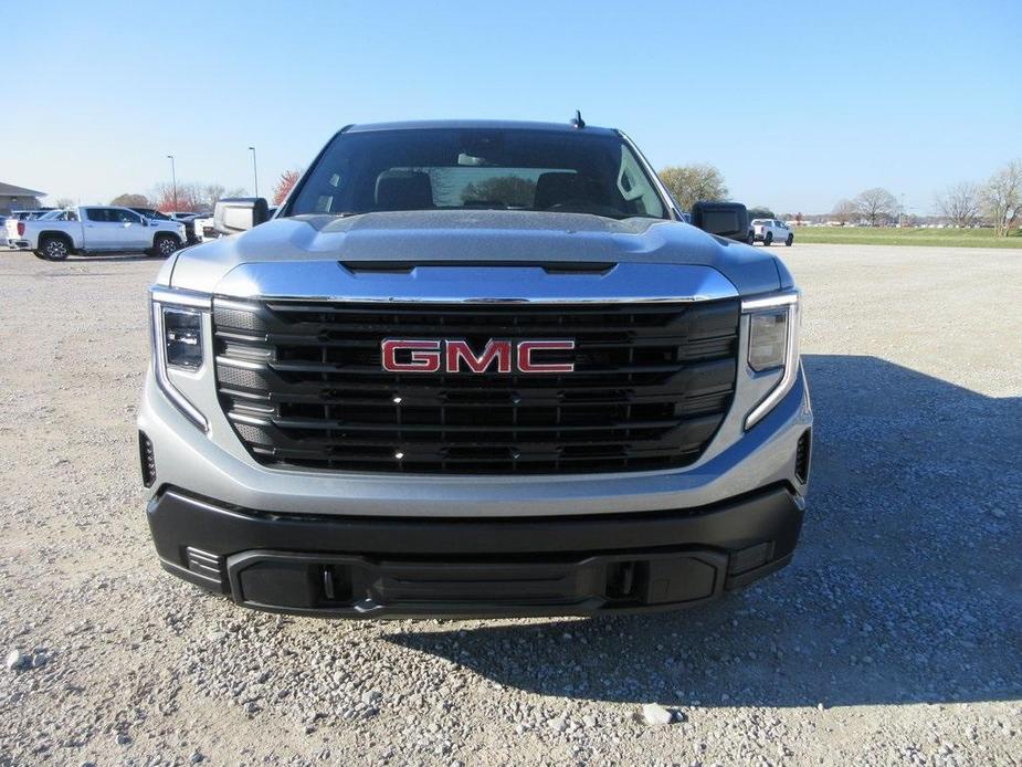 new 2025 GMC Sierra 1500 car, priced at $45,242