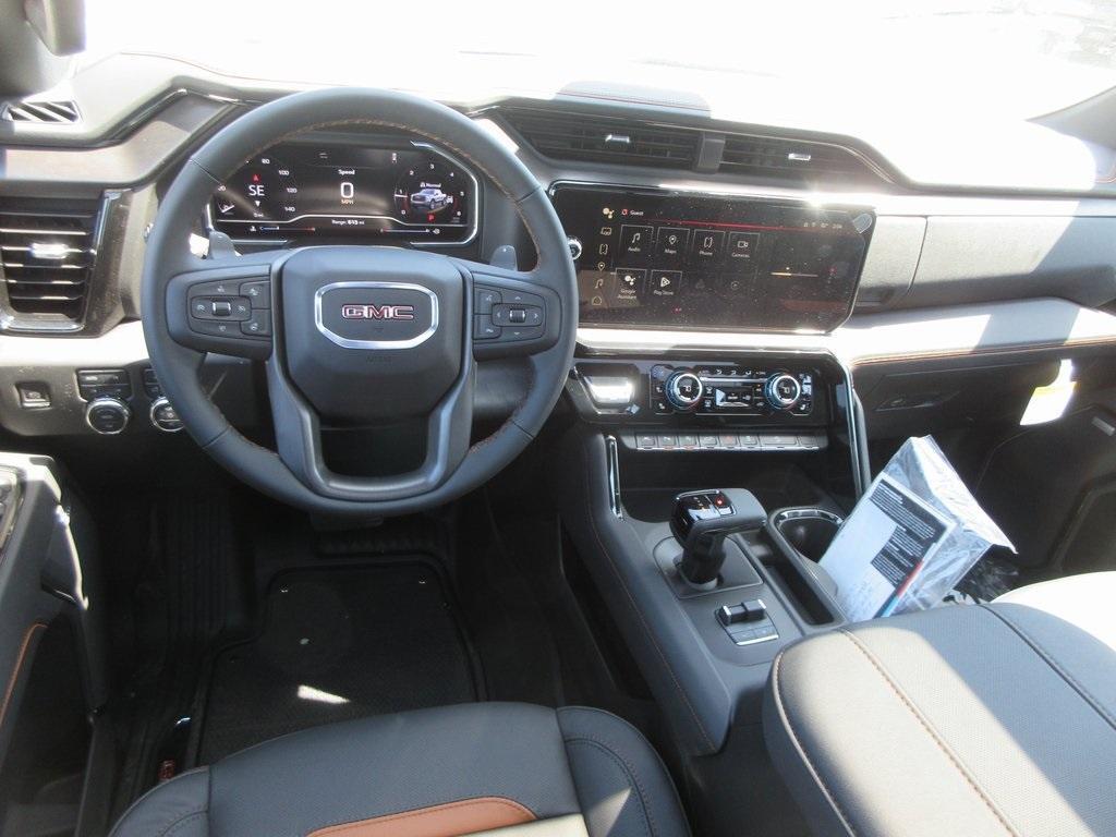 new 2025 GMC Sierra 1500 car, priced at $65,136