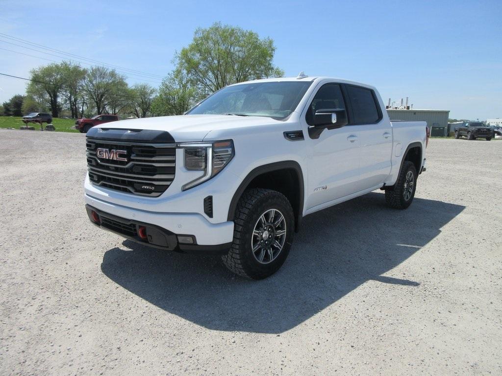 new 2025 GMC Sierra 1500 car, priced at $65,136