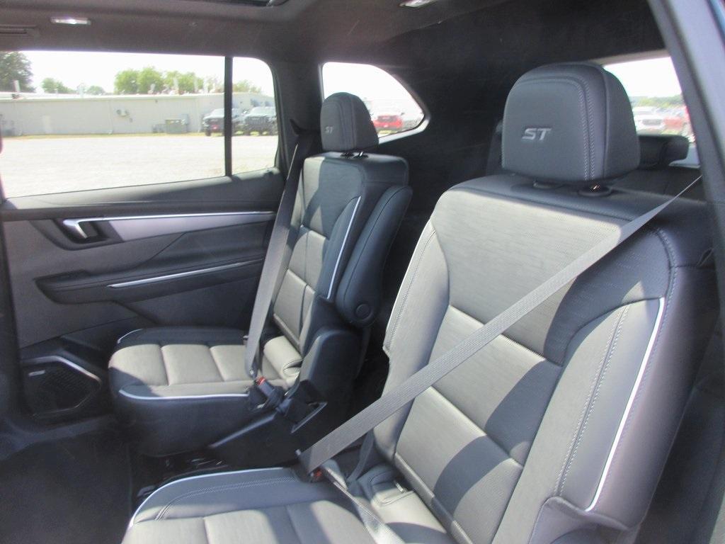 new 2026 Buick Enclave car, priced at $55,595