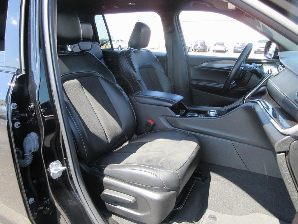 used 2022 Jeep Grand Cherokee L car, priced at $30,995